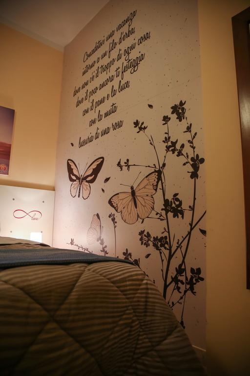 Casa Sant'Oronzo Apartment Lecce Ngoại thất bức ảnh