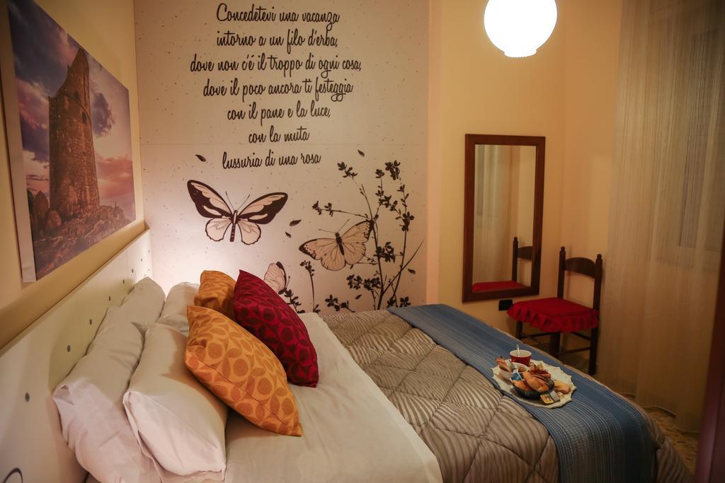 Casa Sant'Oronzo Apartment Lecce Ngoại thất bức ảnh