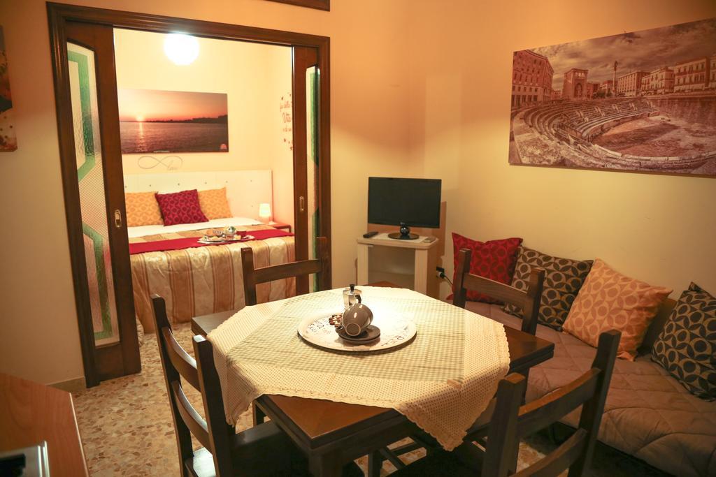 Casa Sant'Oronzo Apartment Lecce Ngoại thất bức ảnh