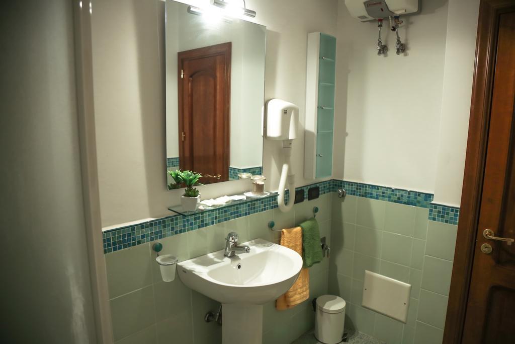 Casa Sant'Oronzo Apartment Lecce Ngoại thất bức ảnh